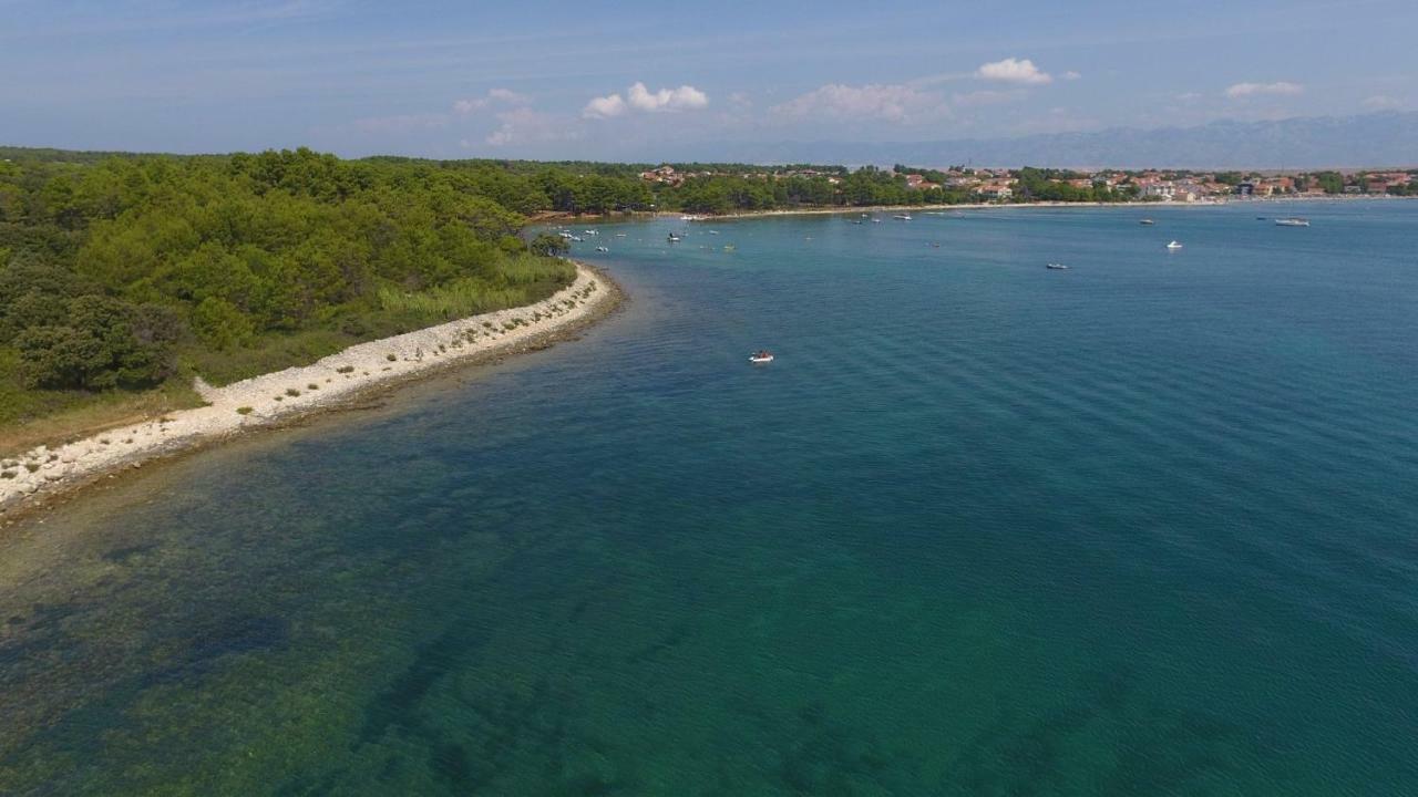Apartmani Villa Adriatic Vir Eksteriør bilde